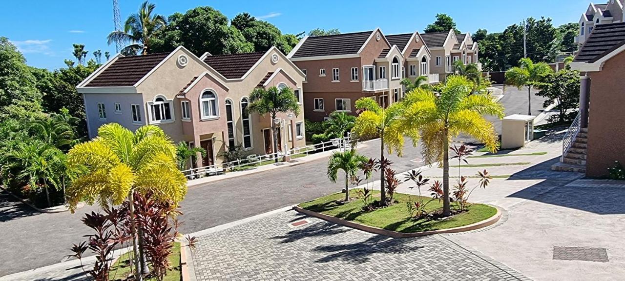 Komfort Getaway Villa At Countrymist Ocho Rios Zewnętrze zdjęcie