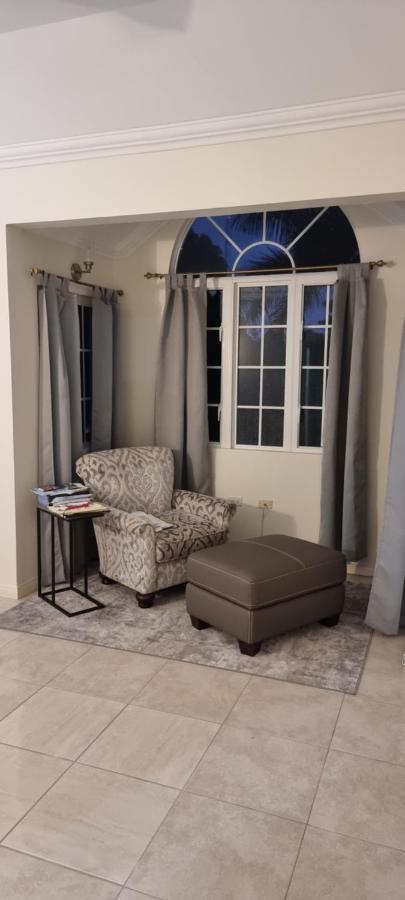 Komfort Getaway Villa At Countrymist Ocho Rios Zewnętrze zdjęcie